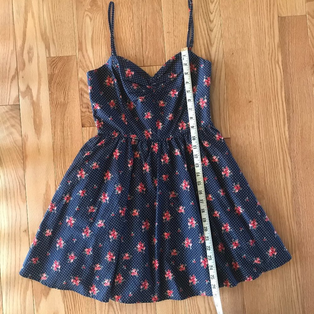 Forever 21 Navy blue dress with flowers -Size S